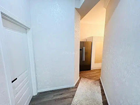 Satılır 3 otaqlı mənzil 75.5 m²