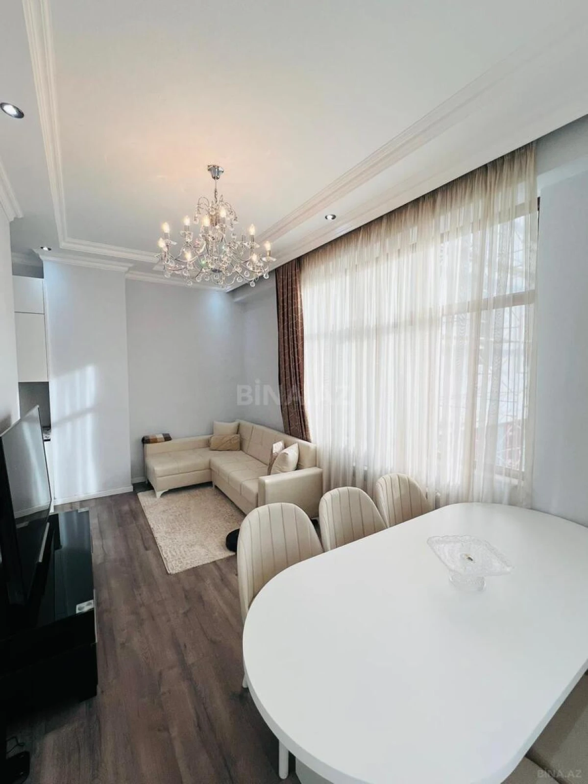 Satılır 3 otaqlı mənzil 75.5 m²