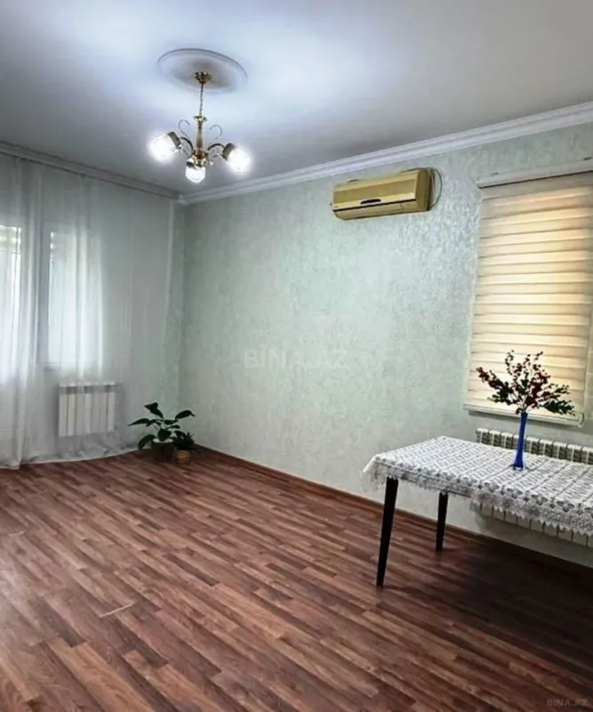 Satılır 2 otaqlı mənzil 45 m²