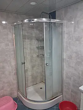 Kirayə verilir 2 otaqlı mənzil 80 m²