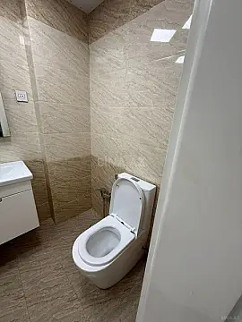 Kirayə verilir 2 otaqlı mənzil 92 m²