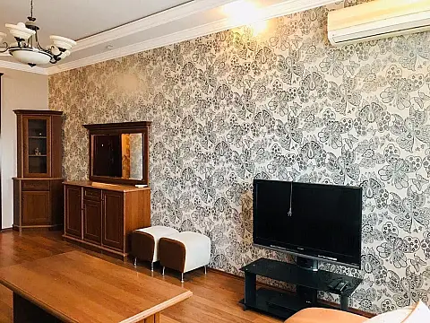 Kirayə verilir 3 otaqlı mənzil 93 m²