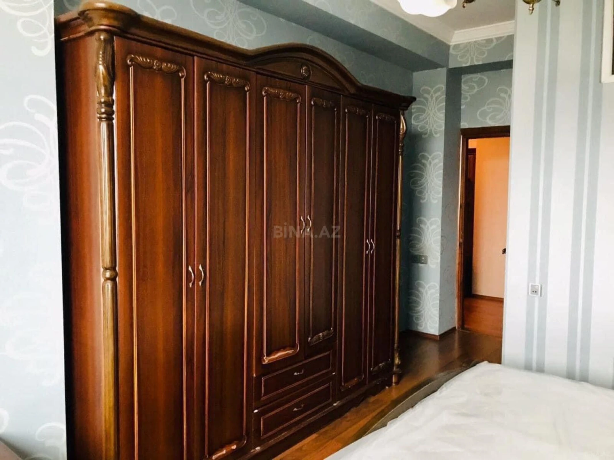 Kirayə verilir 3 otaqlı mənzil 93 m²
