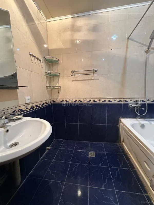 Kirayə verilir 3 otaqlı mənzil 75 m²