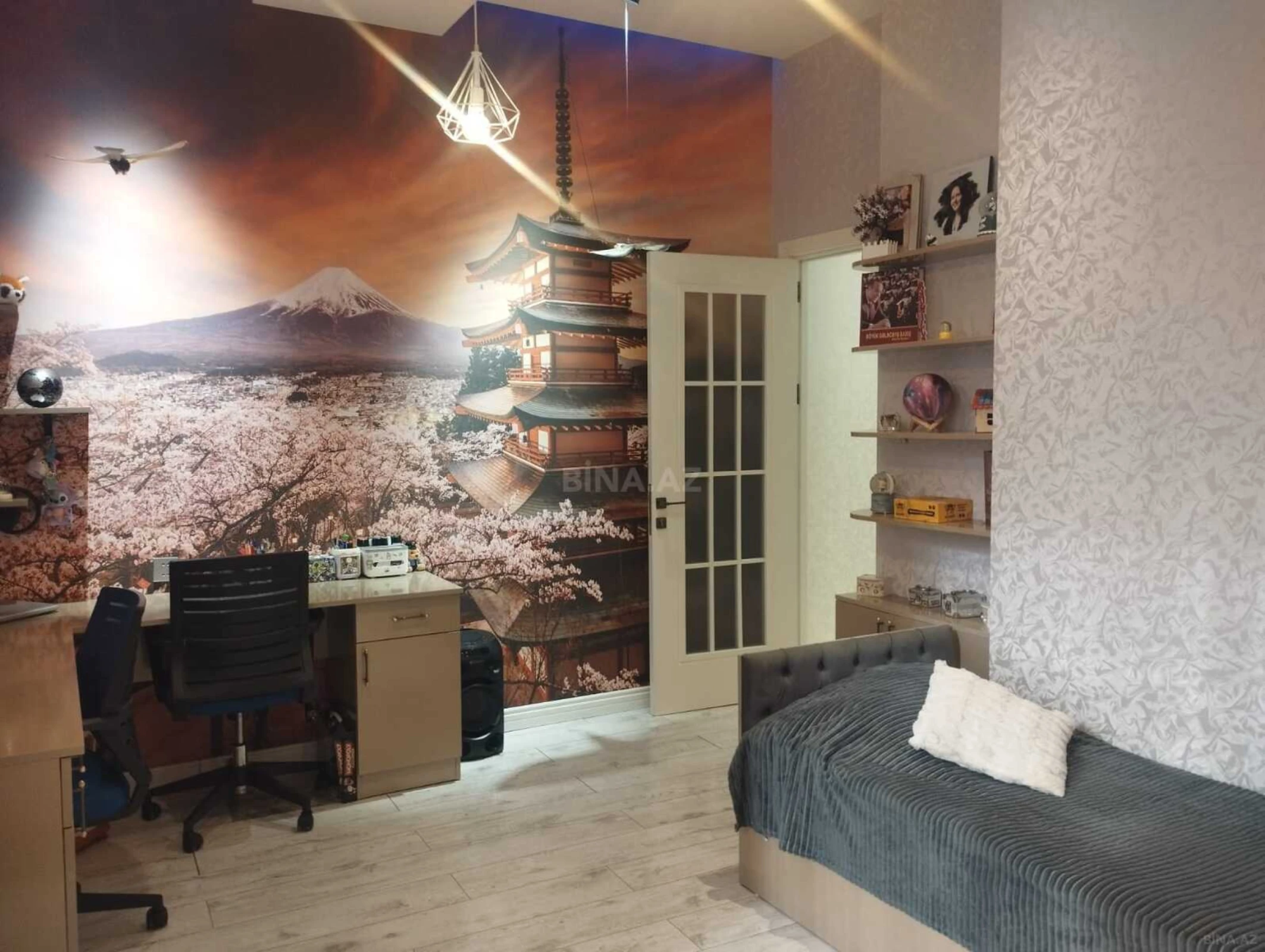 Satılır 3 otaqlı mənzil 98 m²