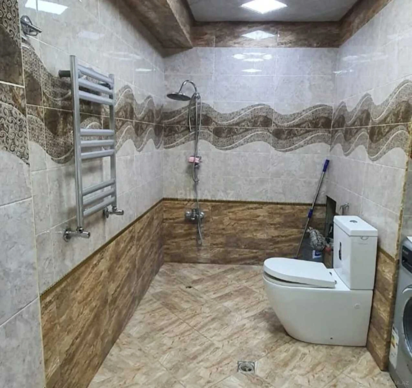 Kirayə verilir 2 otaqlı mənzil 87 m²