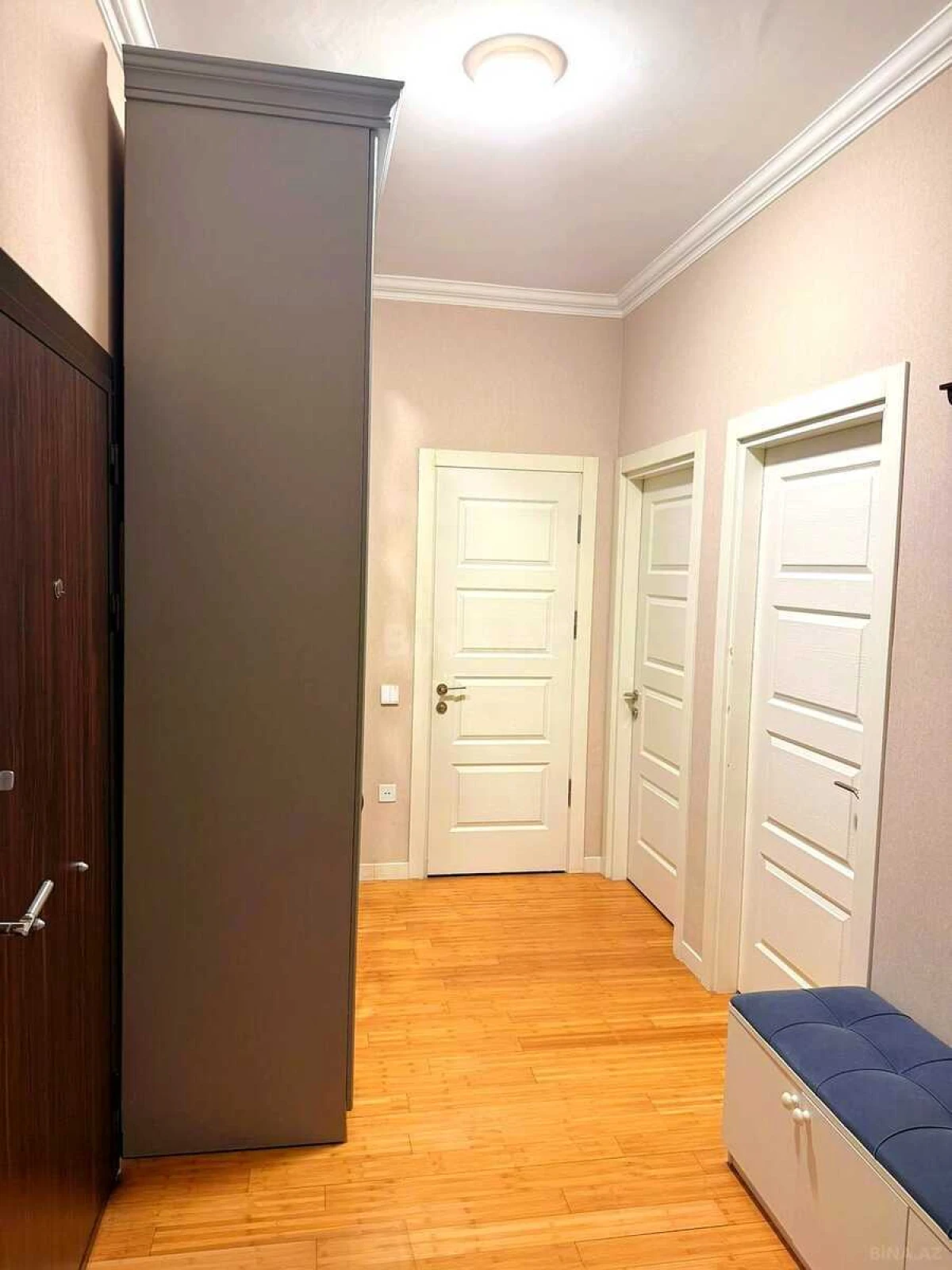 Satılır 3 otaqlı mənzil 70.5 m²