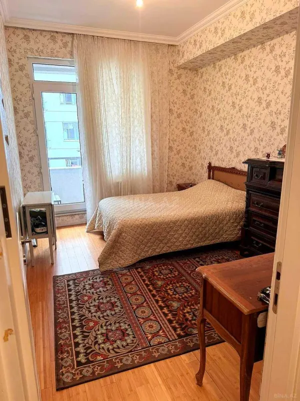 Satılır 3 otaqlı mənzil 70.5 m²