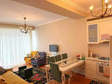 Satılır 3 otaqlı mənzil 70.5 m² — Bakı, İnşaatçılar 3 otaq 70.50 m²