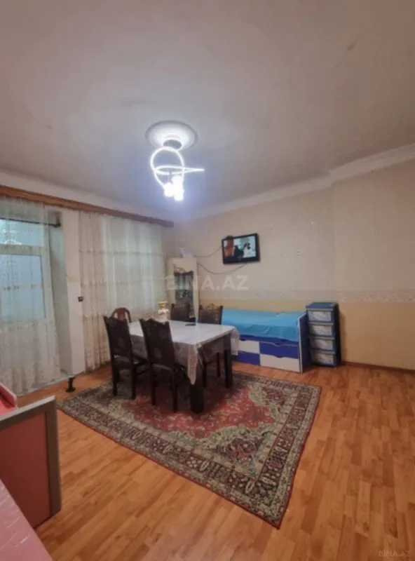 Satılır 3 otaqlı mənzil 72 m²