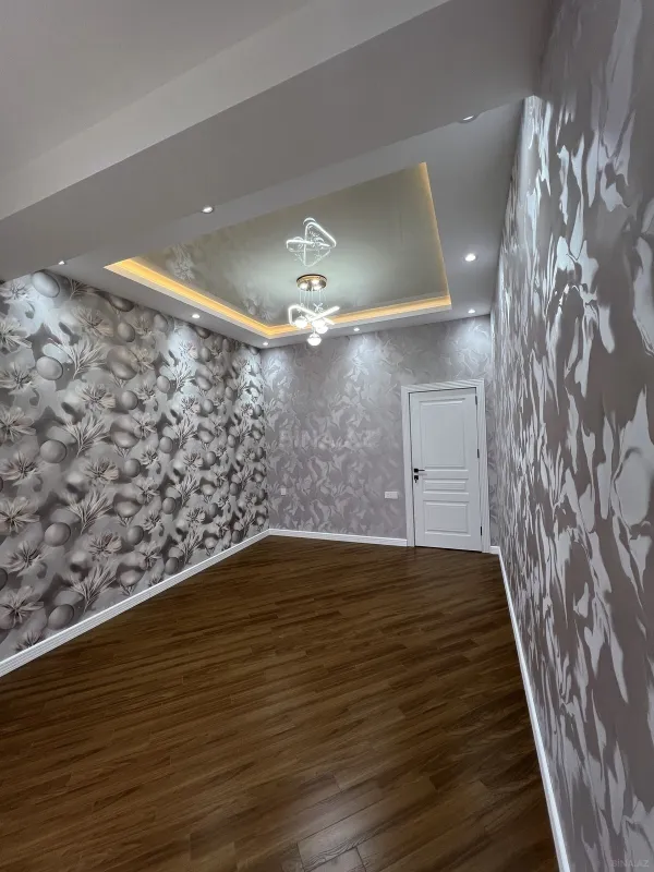 Satılır 2 otaqlı mənzil 85 m²