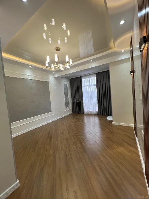 Satılır 2 otaqlı mənzil 85 m²