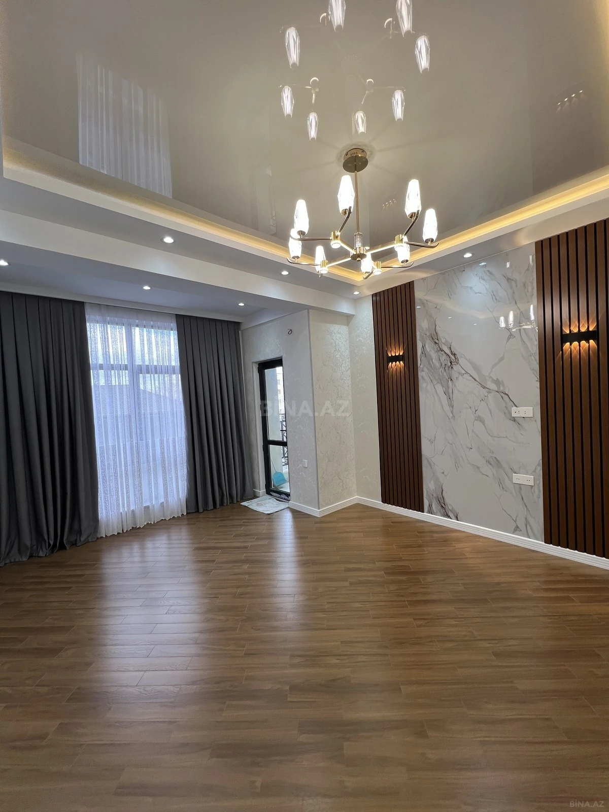 Satılır 2 otaqlı mənzil 85 m²