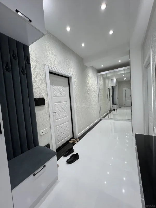 Satılır 2 otaqlı mənzil 85 m²