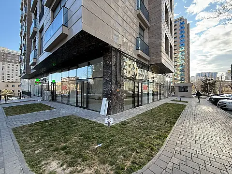 Kirayə verilir obyekt 170 m²