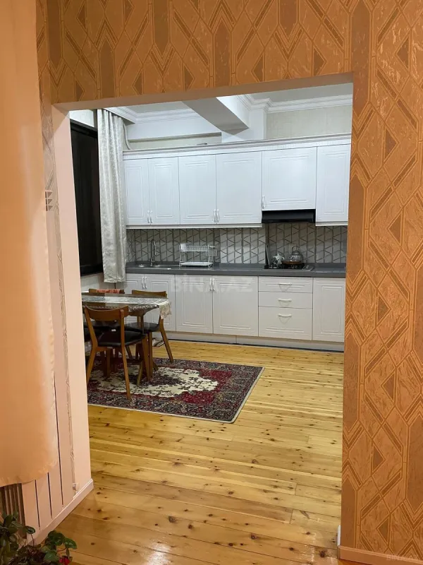 Kirayə verilir 3 otaqlı mənzil 88 m²