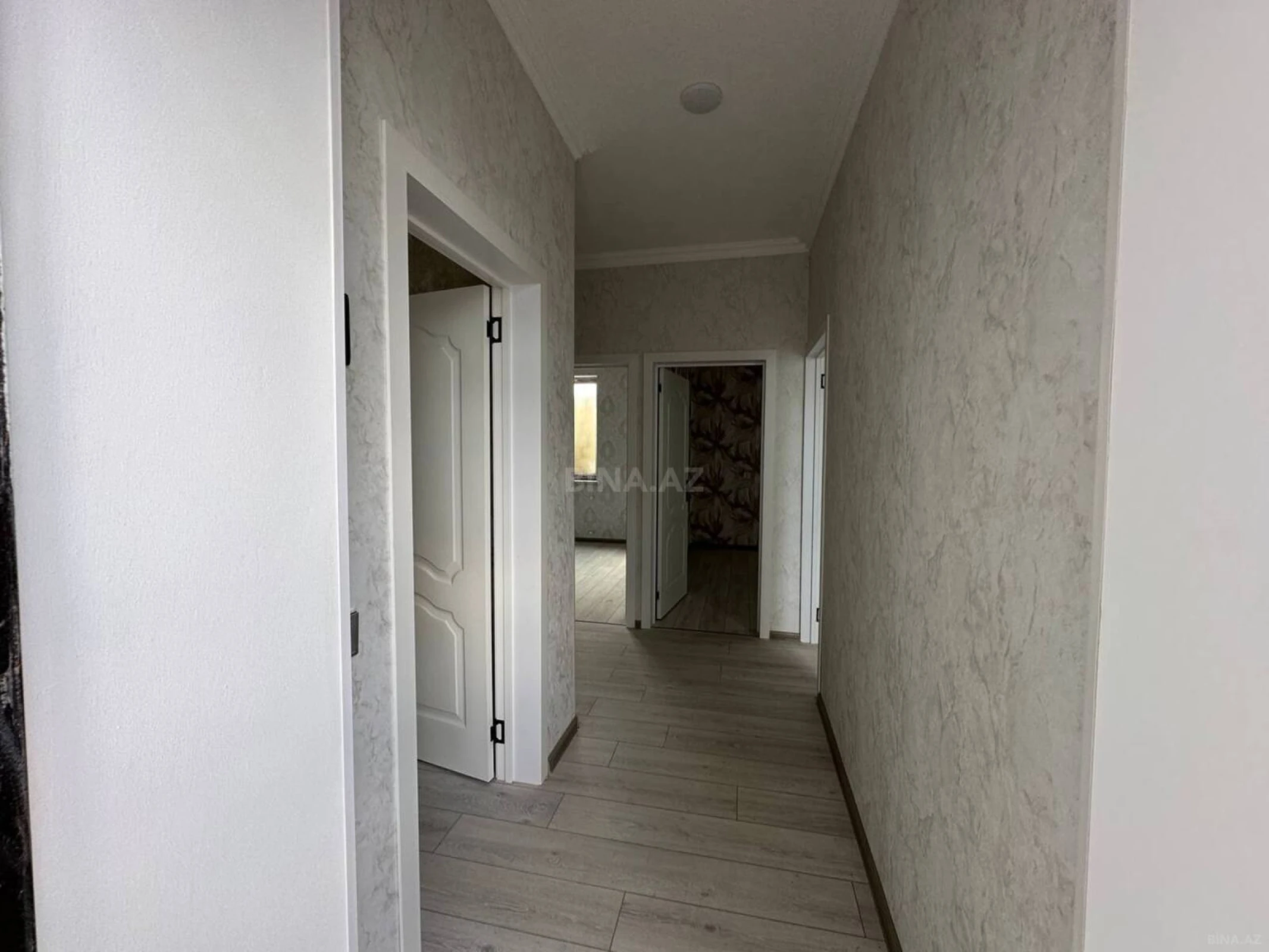 Satılır 3 otaqlı həyət evi 65 m²