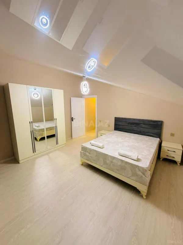 Kirayə verilir 4 otaqlı həyət evi 200 m²