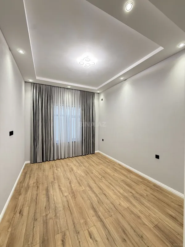 Satılır 4 otaqlı həyət evi 160 m²