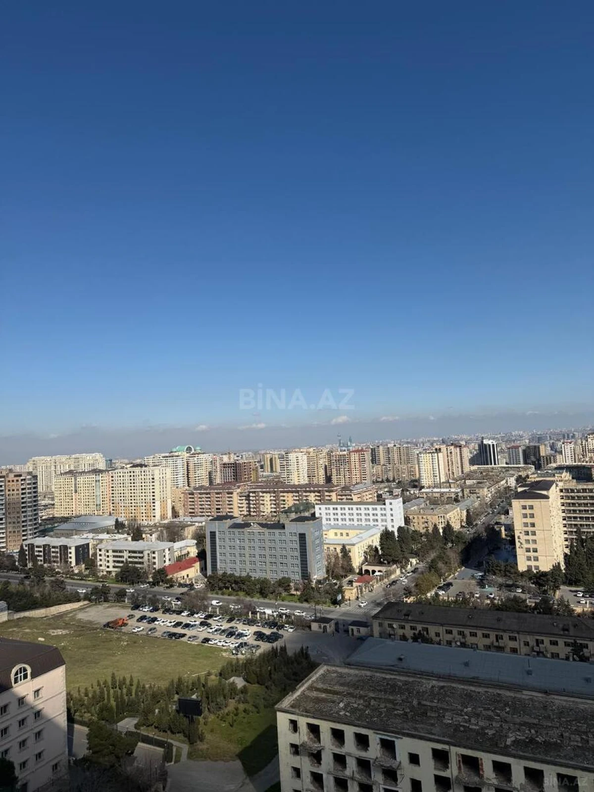 Satılır 3 otaqlı mənzil 155 m²