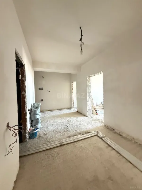 Satılır 3 otaqlı mənzil 155 m²