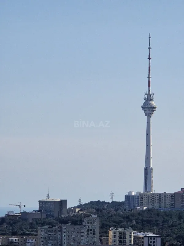 Satılır 3 otaqlı mənzil 155 m²