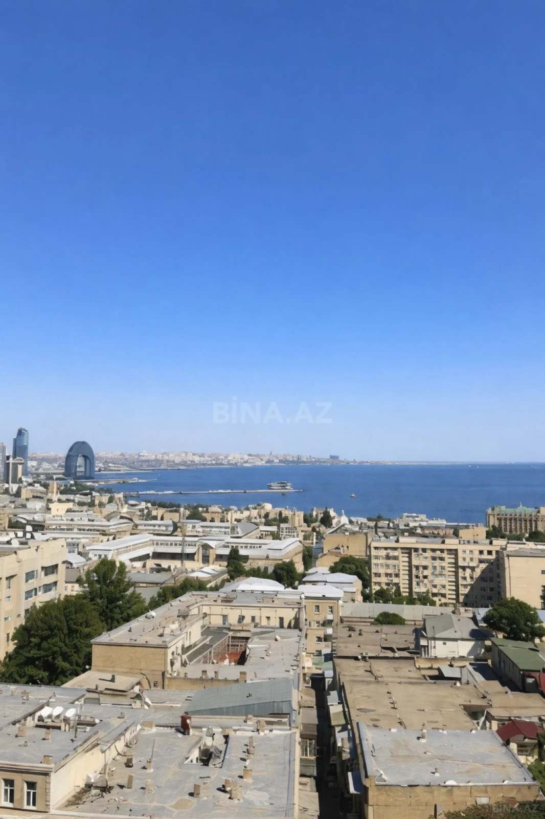 Satılır 2 otaqlı mənzil 101 m²