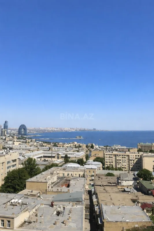 Satılır 2 otaqlı mənzil 101 m²