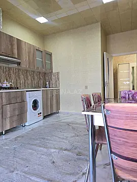 Kirayə verilir 2 otaqlı mənzil 70 m²