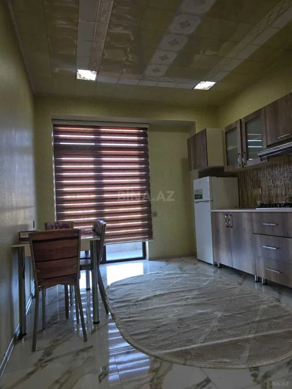 Kirayə verilir 2 otaqlı mənzil 70 m²