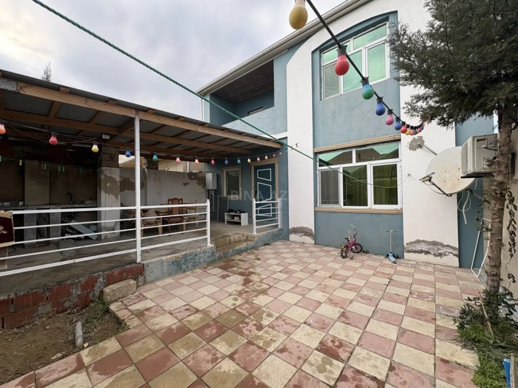 Satılır 4 otaqlı həyət evi 120 m²
