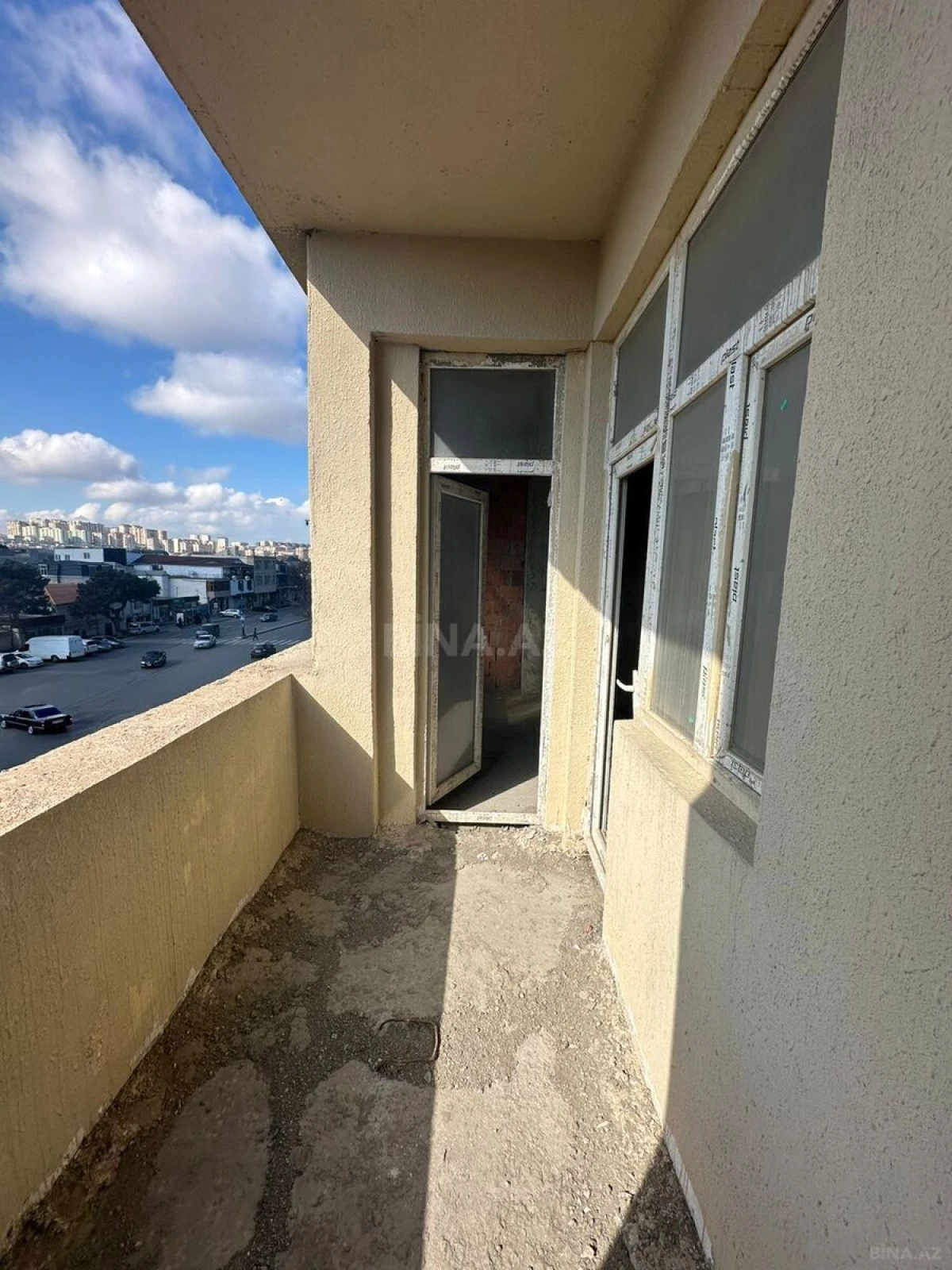Satılır 2 otaqlı mənzil 55.6 m²
