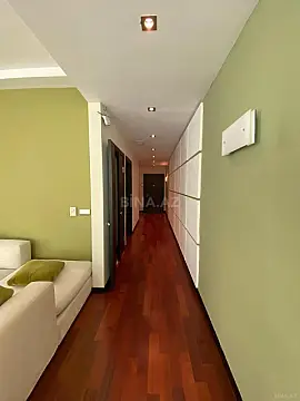Satılır 2 otaqlı mənzil 100 m²