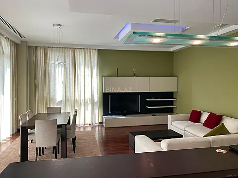 Satılır 2 otaqlı mənzil 100 m²