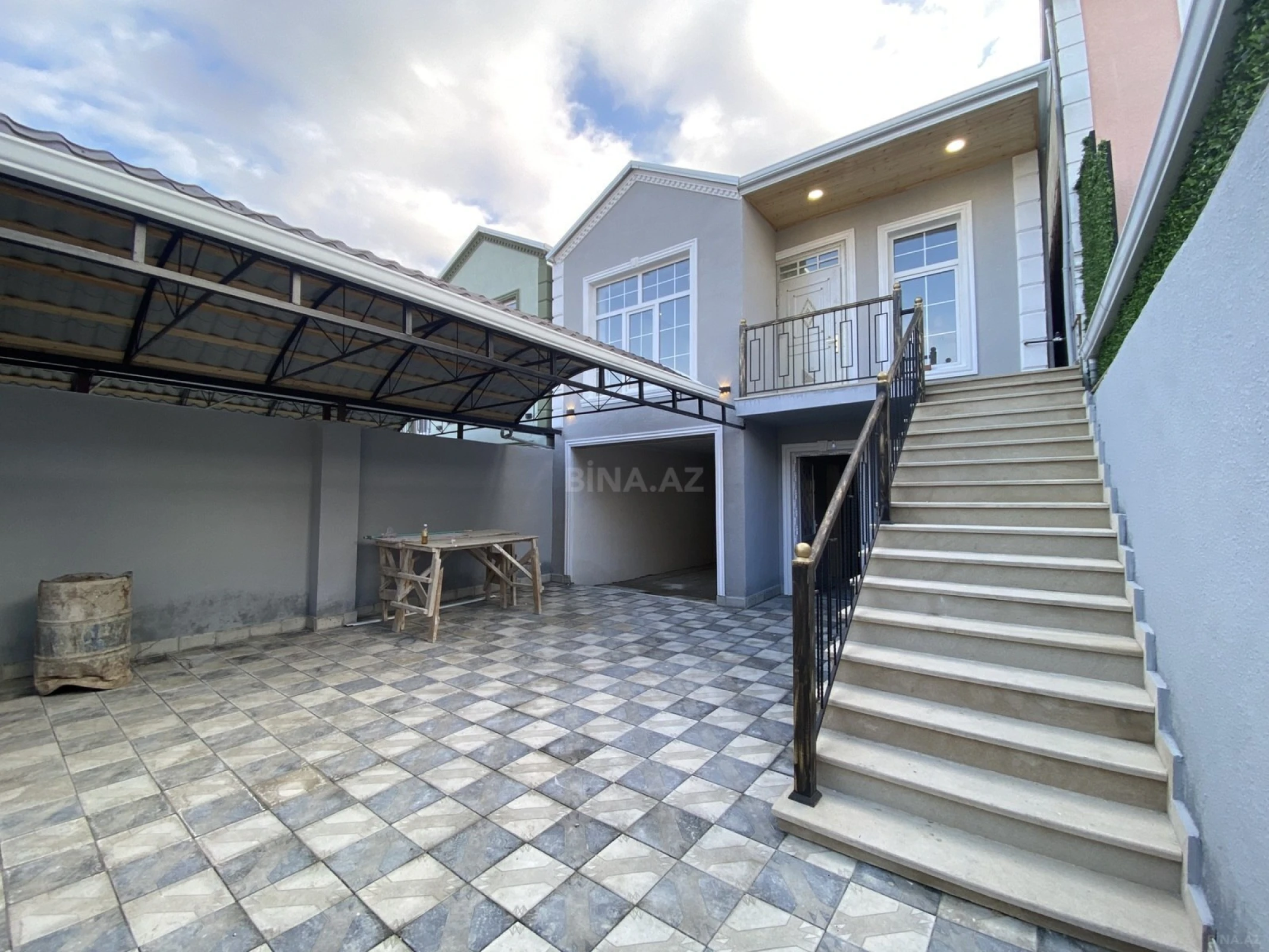 Satılır 5 otaqlı həyət evi 90 m²