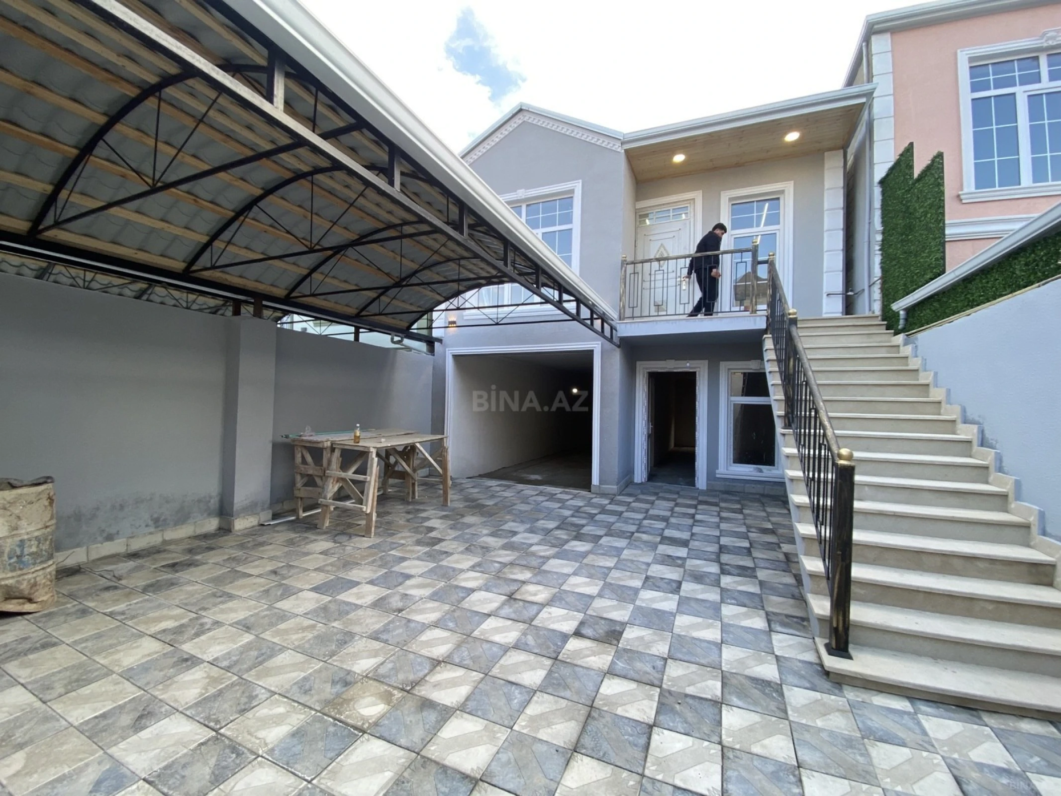 Satılır 5 otaqlı həyət evi 90 m²