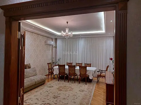 Satılır 2 otaqlı mənzil 90 m²