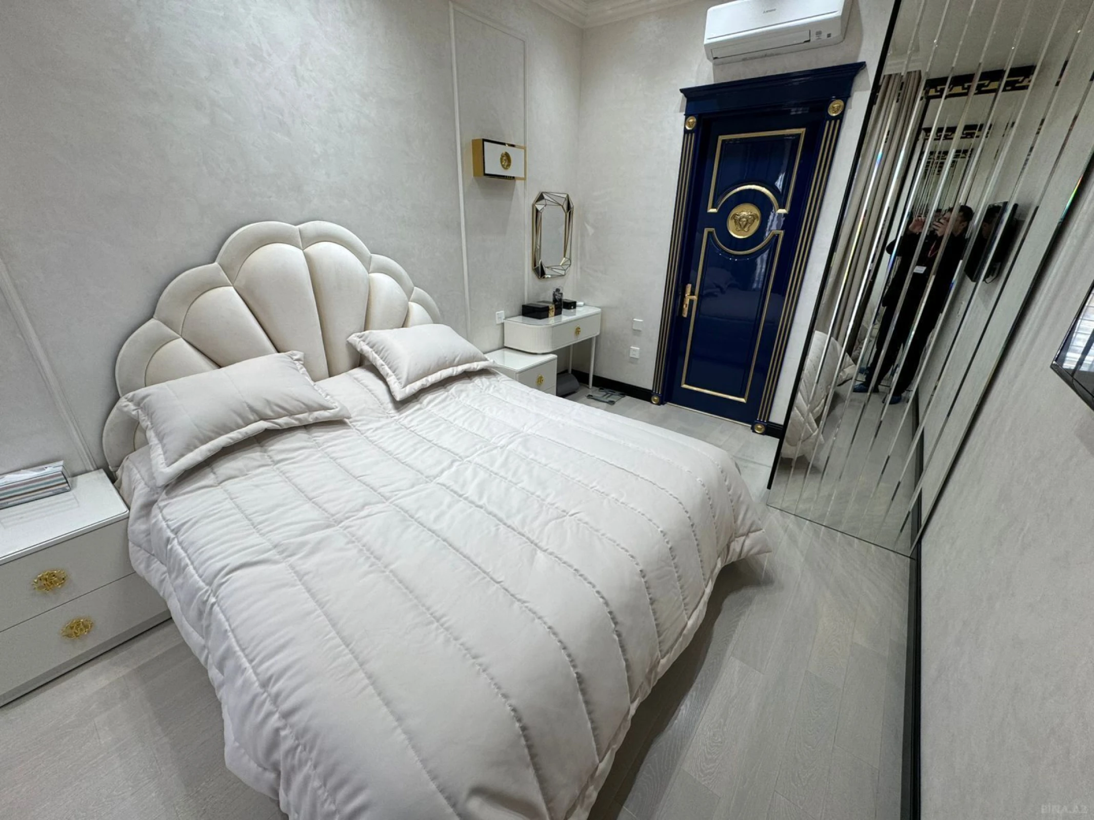 Satılır 3 otaqlı mənzil 120 m²