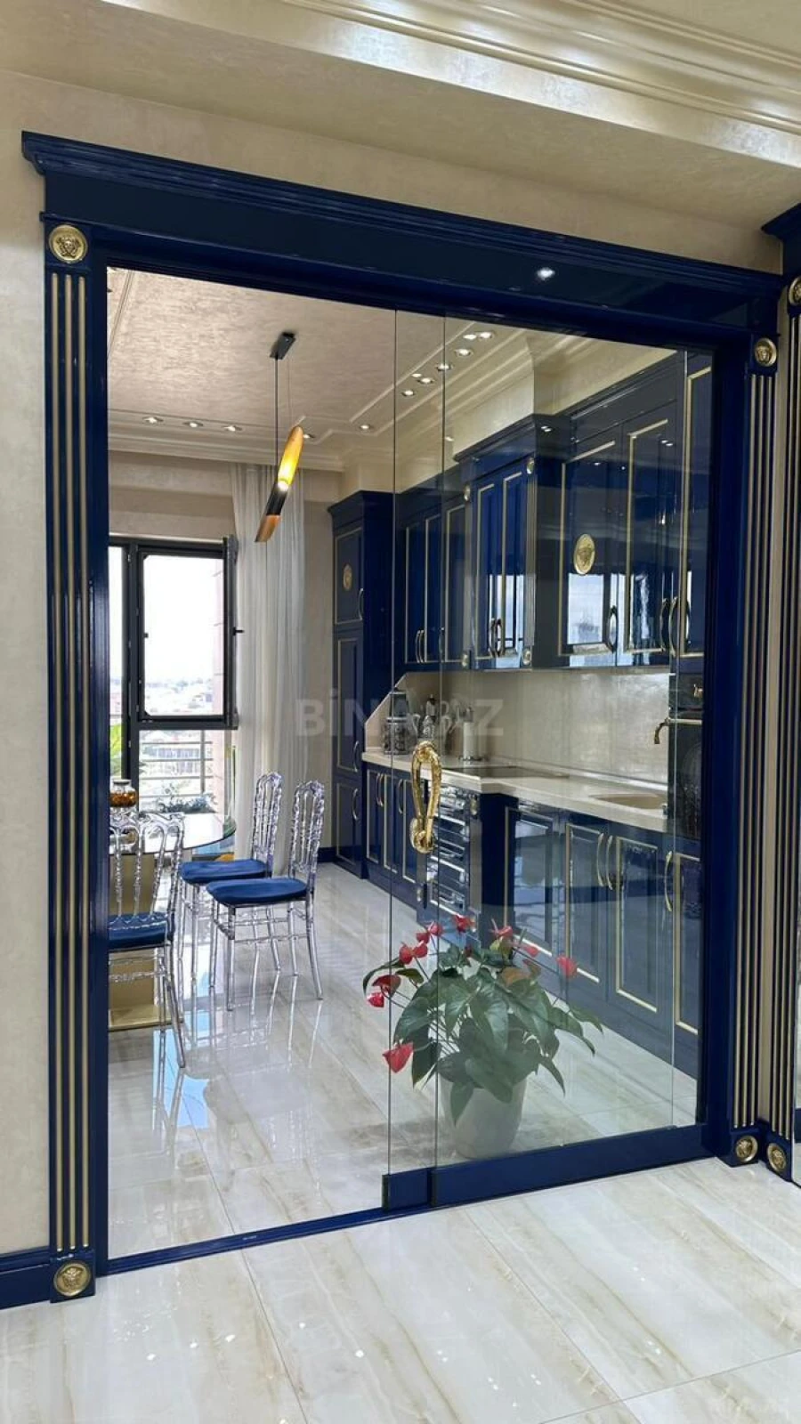 Satılır 3 otaqlı mənzil 120 m²