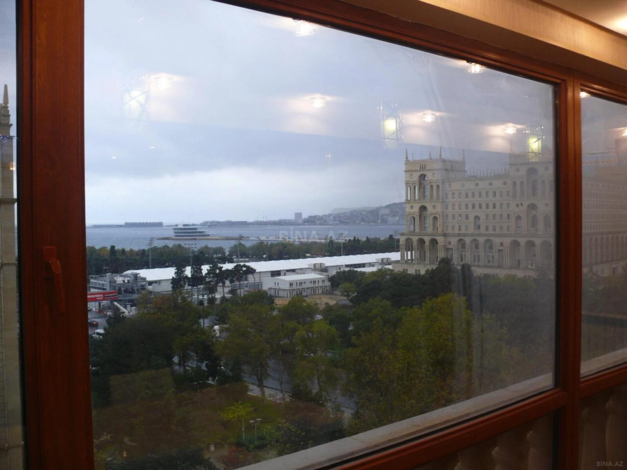 Kirayə verilir 3 otaqlı mənzil 115 m²