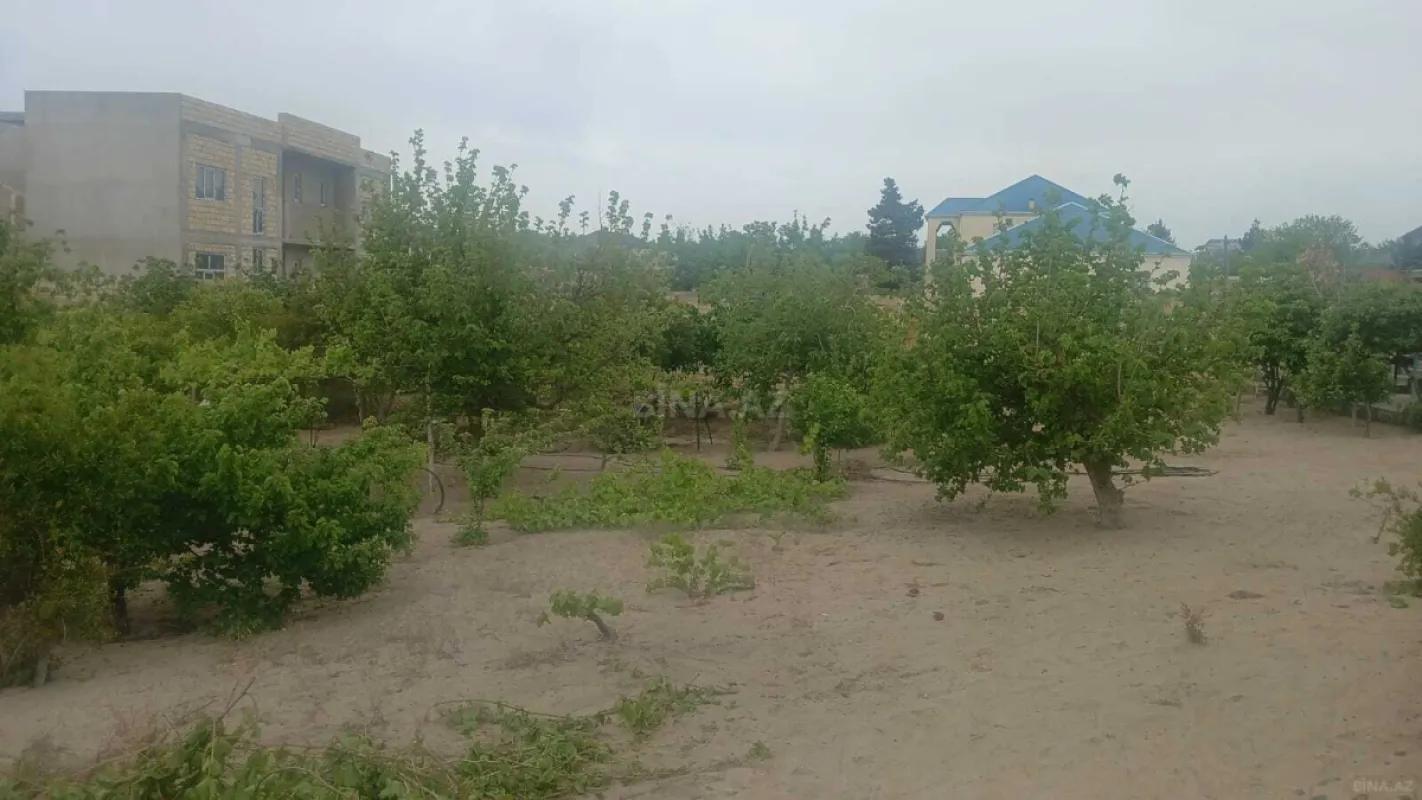 Satılır torpaq sahəsi 10 m²