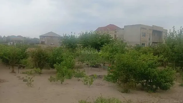 Satılır torpaq sahəsi 10 m²