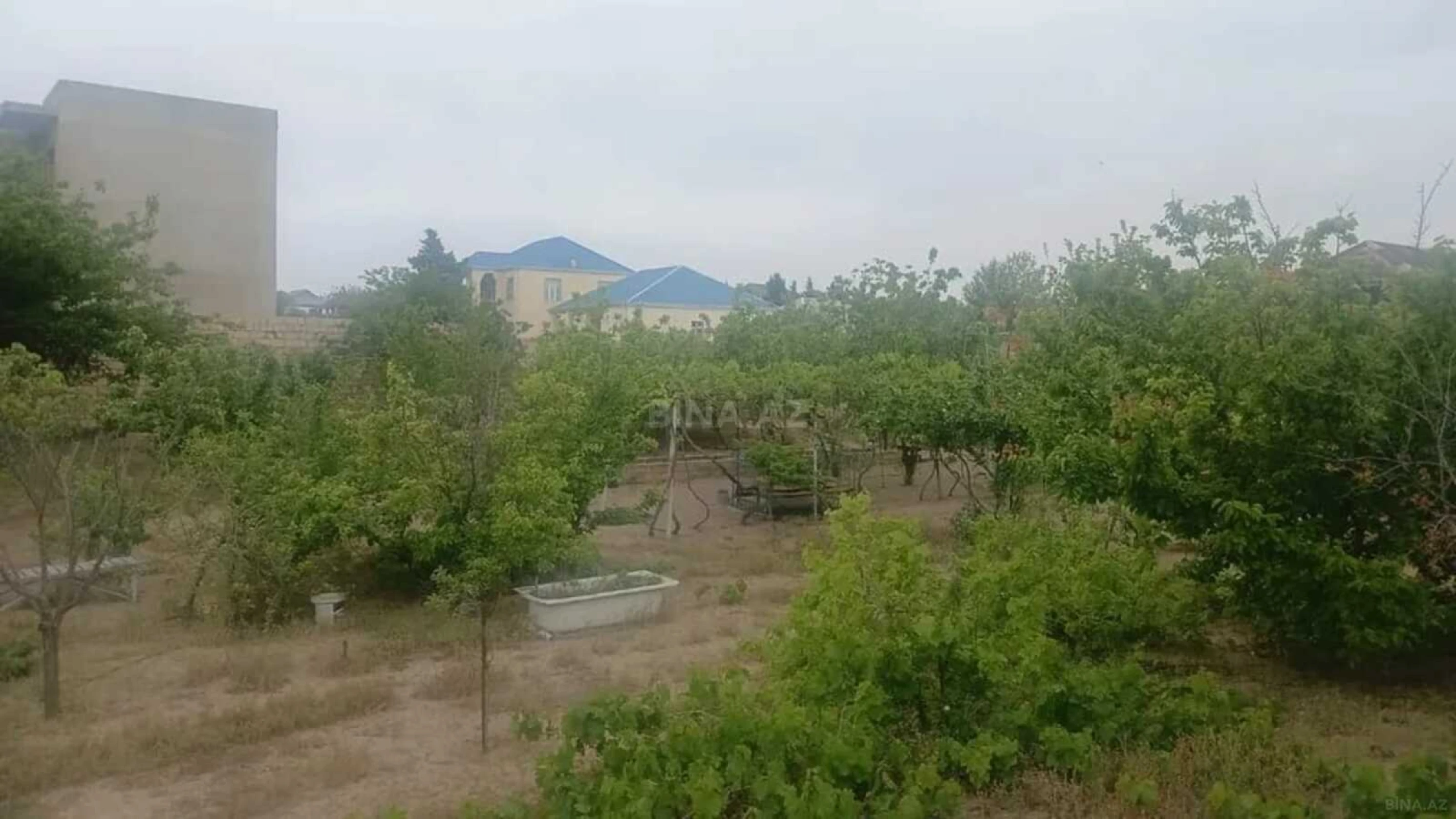 Satılır torpaq sahəsi 10 m²