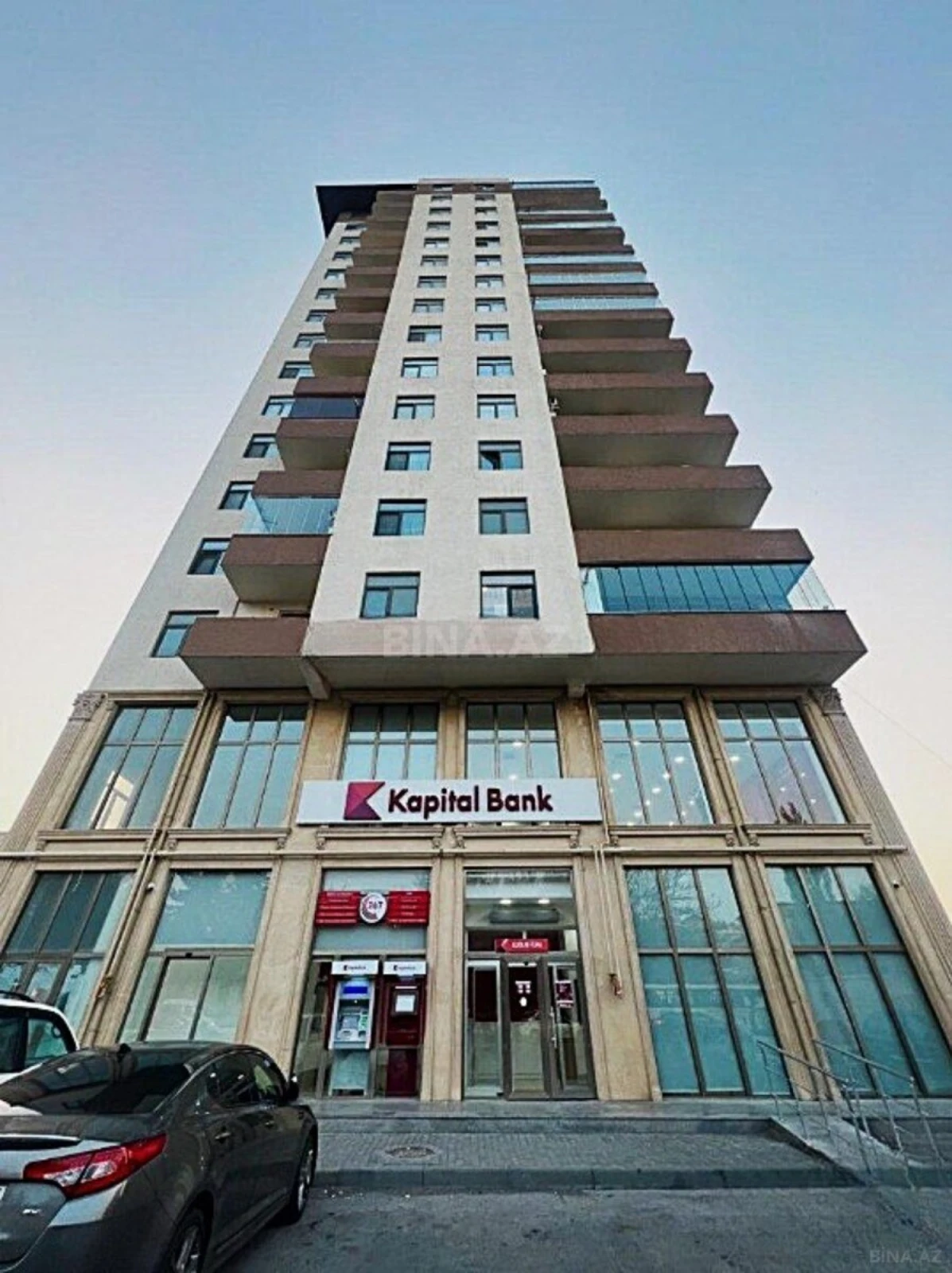 Satılır 3 otaqlı mənzil 105 m²