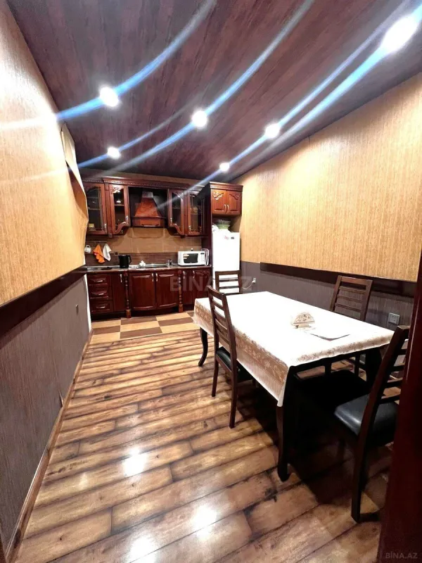 Satılır obyekt 199 m²