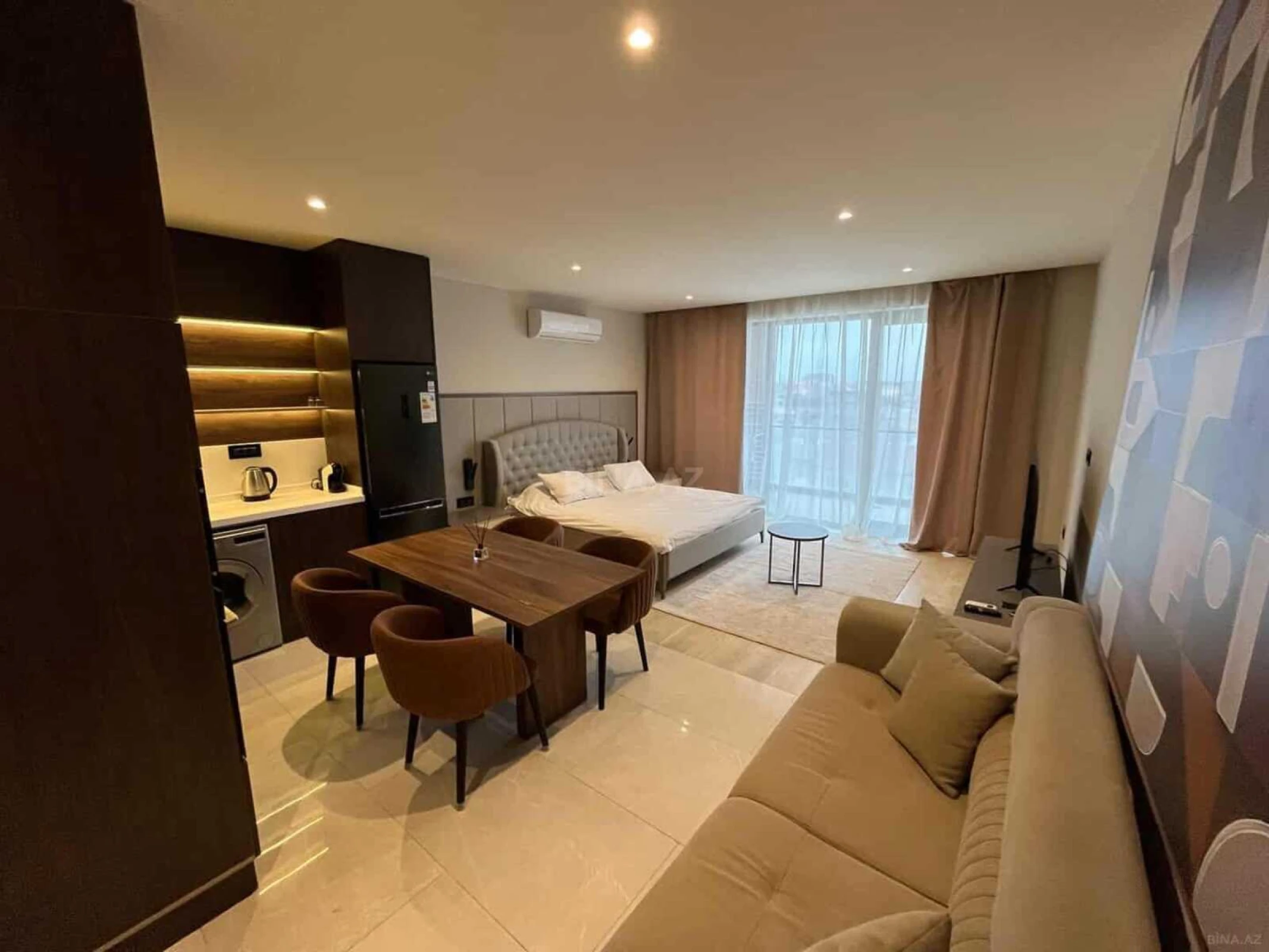 Satılır 1 otaqlı mənzil 57 m²