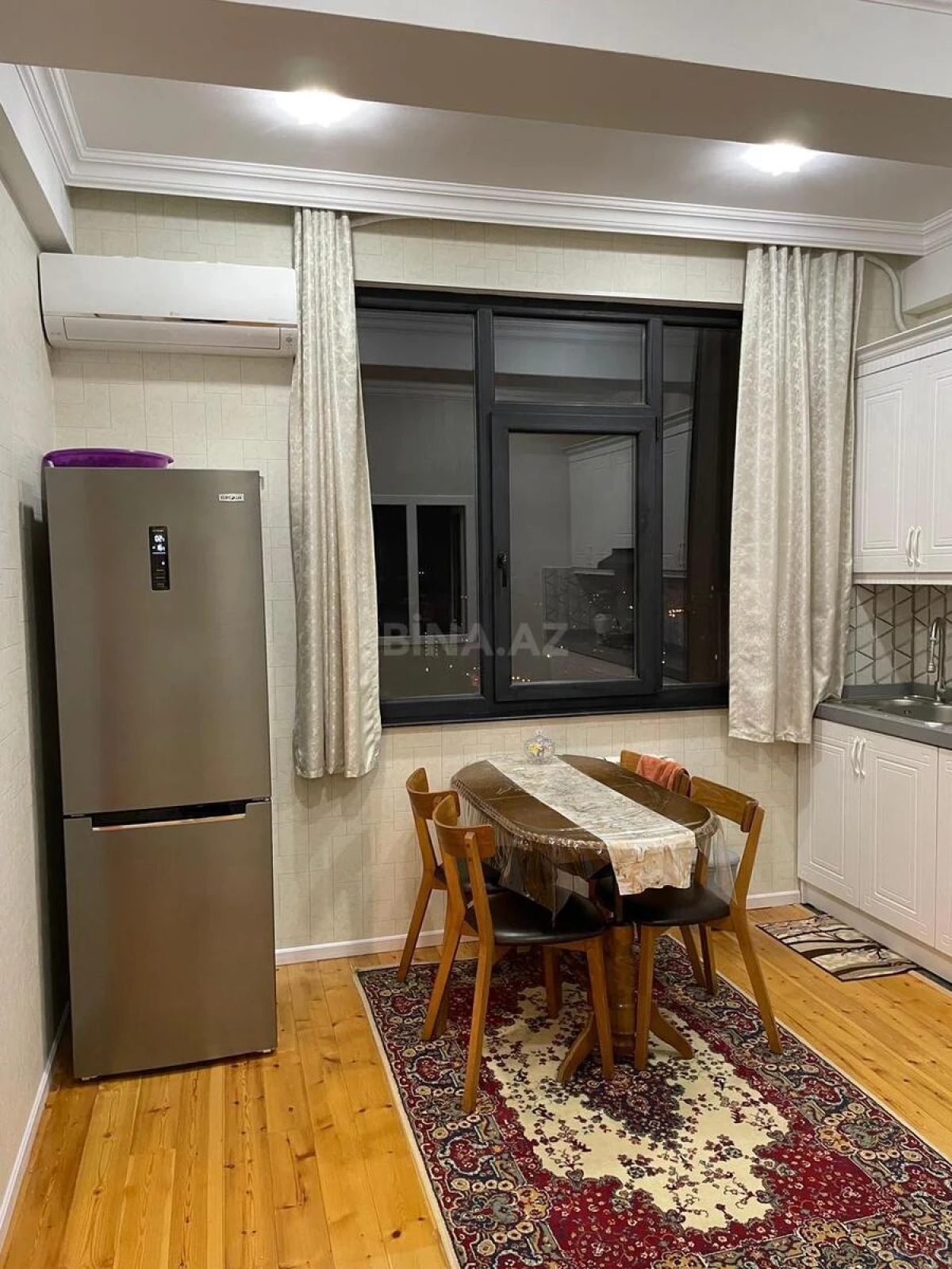 Kirayə verilir 3 otaqlı mənzil 90 m²