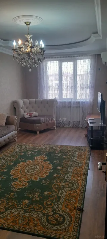 Kirayə verilir 2 otaqlı mənzil 68 m²