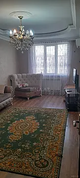 Kirayə verilir 2 otaqlı mənzil 68 m²