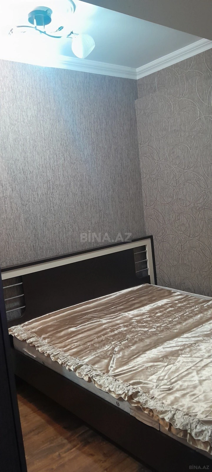 Kirayə verilir 2 otaqlı mənzil 68 m²